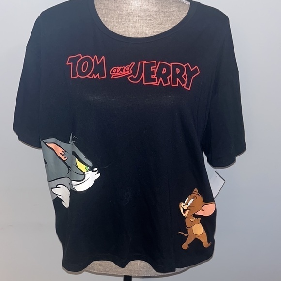 Tom and Jerry crop top size 3X. New without tags. - Picture 3 of 6